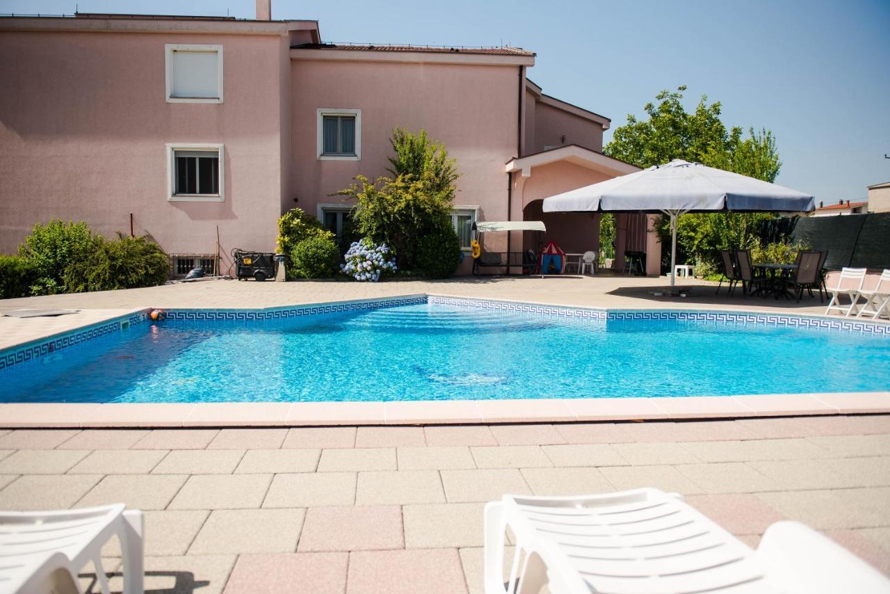 Villa Miriam Family Apartment Međugorje Buitenkant foto